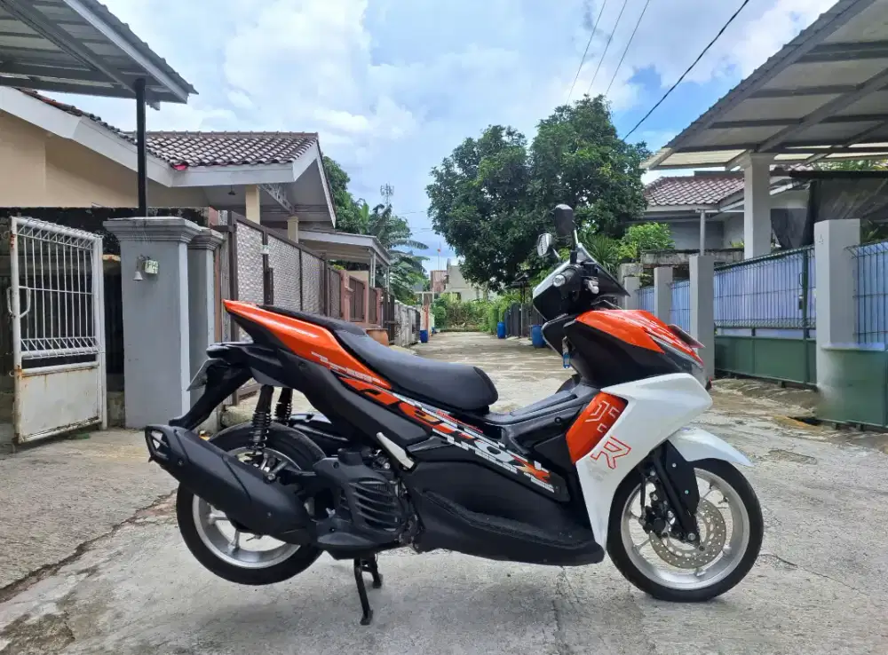Aerox new 2023 siap nongkrong / Pajak on cash only !