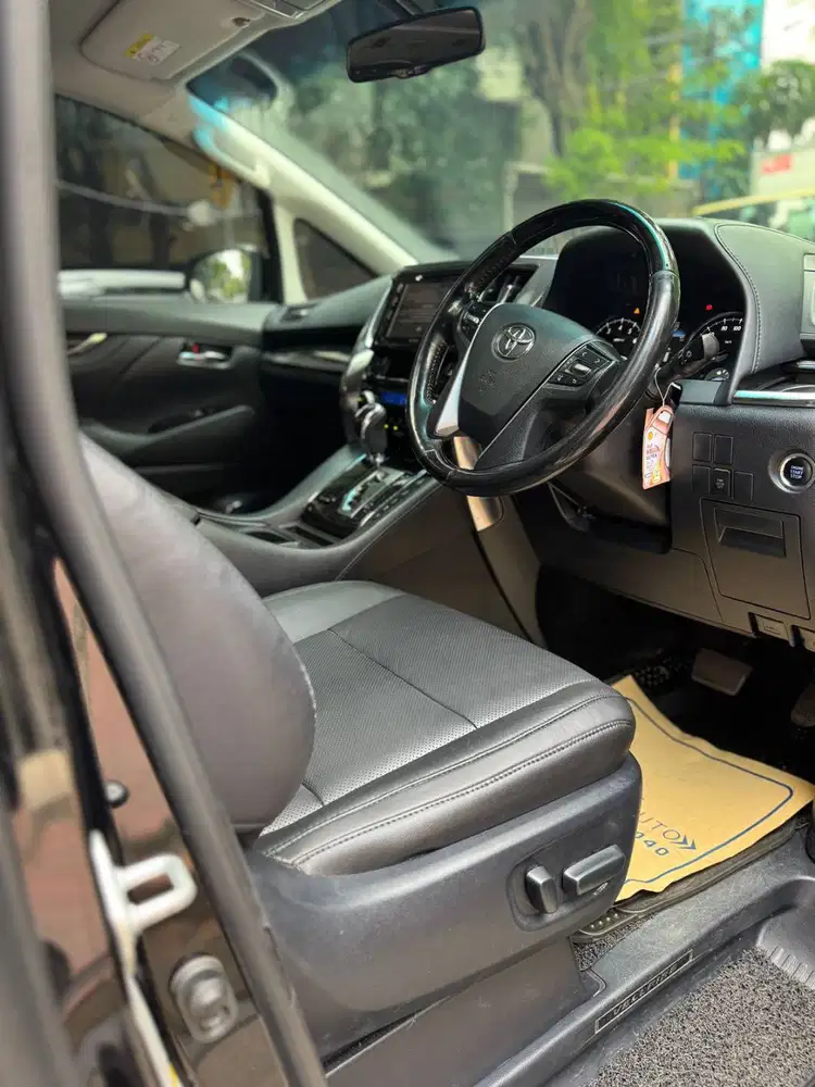 2017 TOYOTA VELLFIRE G  2.5L