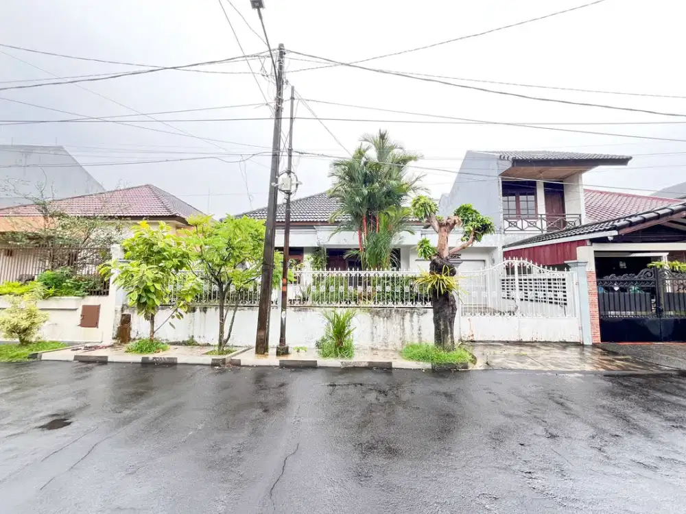 Rumah LT 265 Bisa Nego dekat One Belpark Mall Cinere Siap KPR J-30804