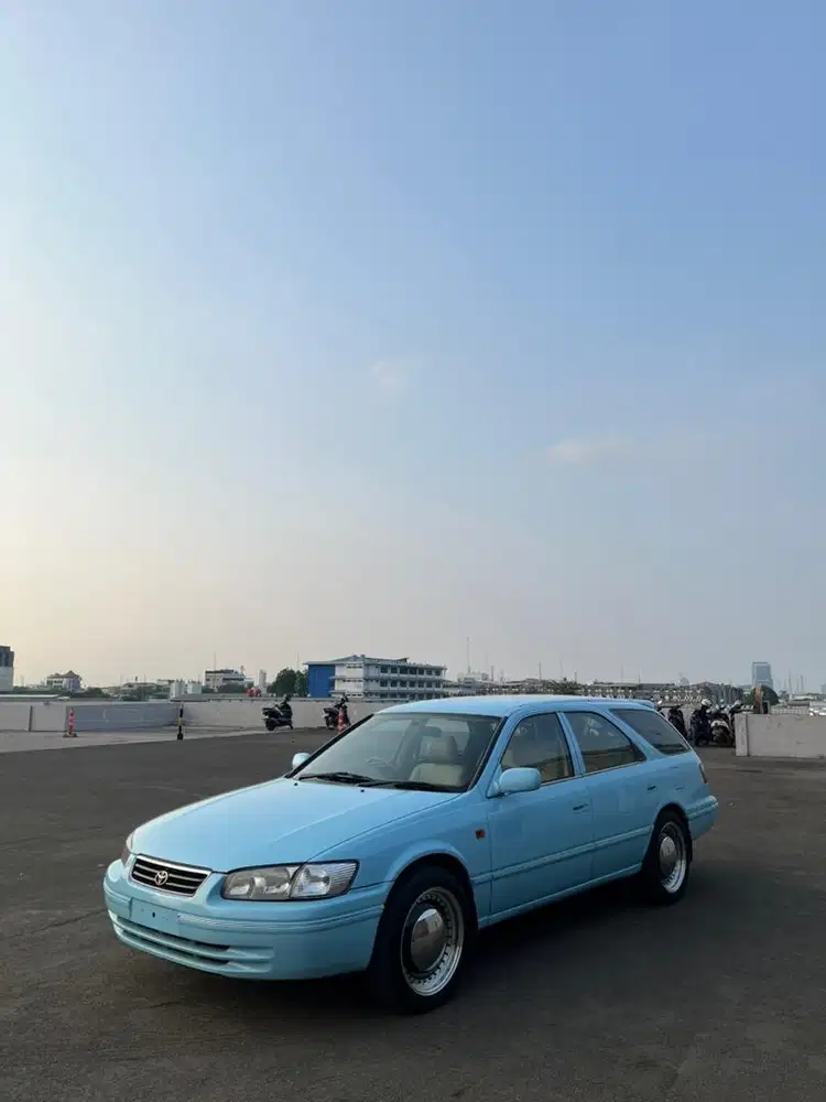 Toyota camry XV20 wagon