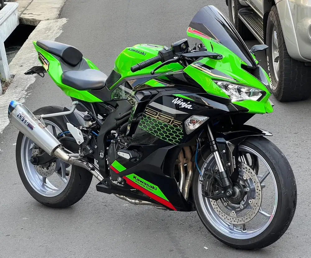 ZX25R ABS QS KRT low KM hijau modif mulus 2020 kawasaki zx 25 25r zx25