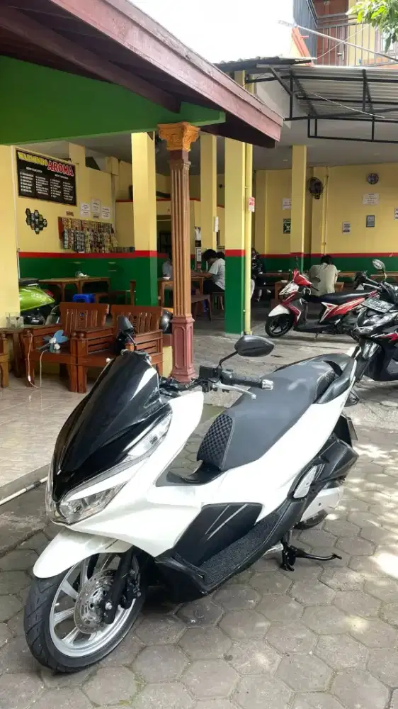 Honda PCX 2018 di tembalang