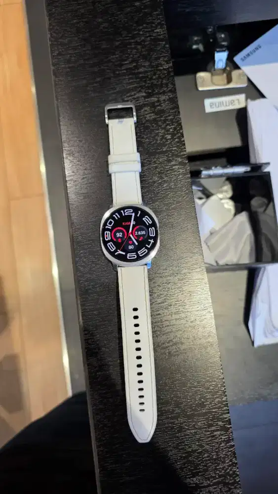 SAMSUNG GALAXY WATCH 8 44MM