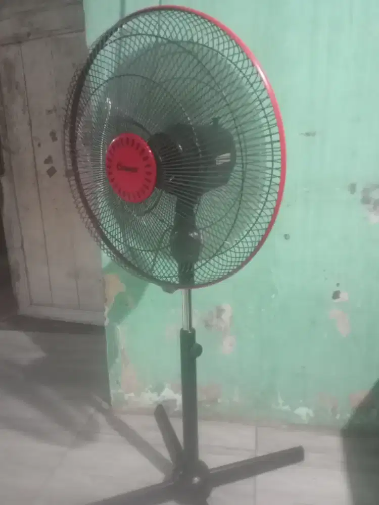 Kipas angin cosmos 16 inch normal kenceng ,