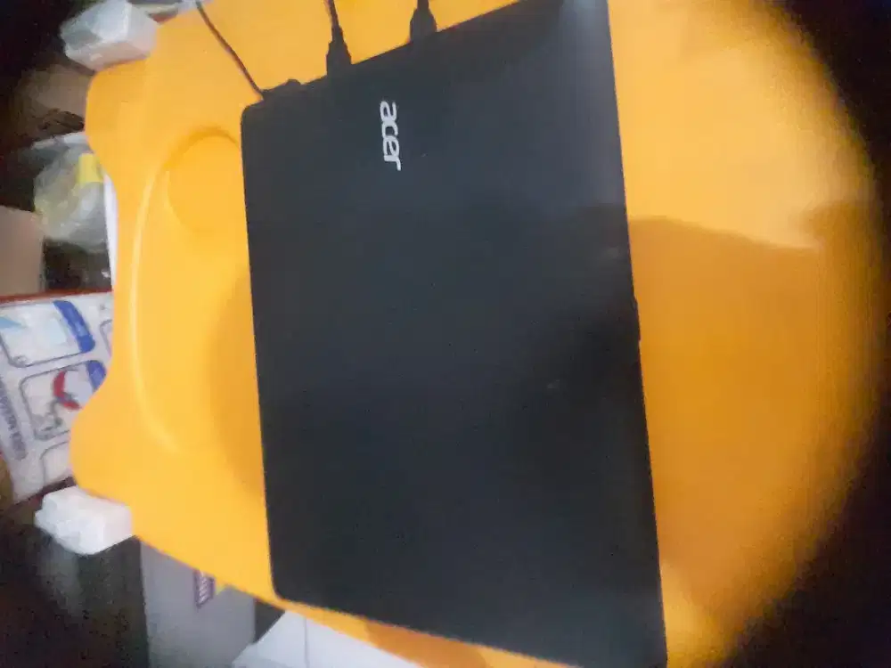 Laptop Acer 13-5005U