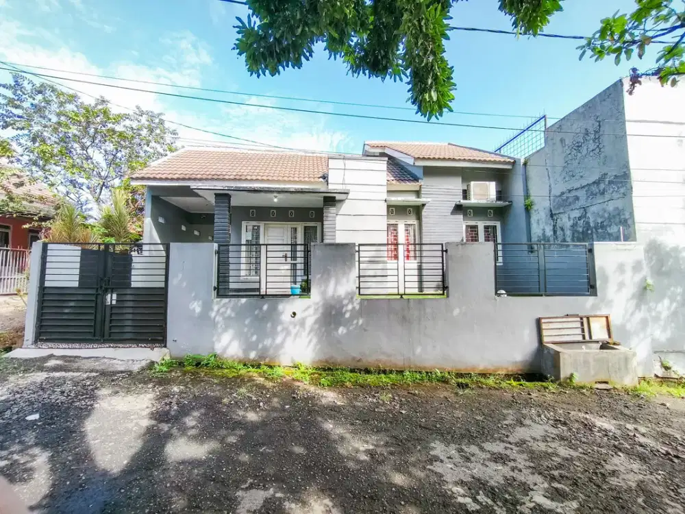 Rumah Tanah Luas 15 Menit ke Cibinong City Mall 3 KT Siap Huni J-30581