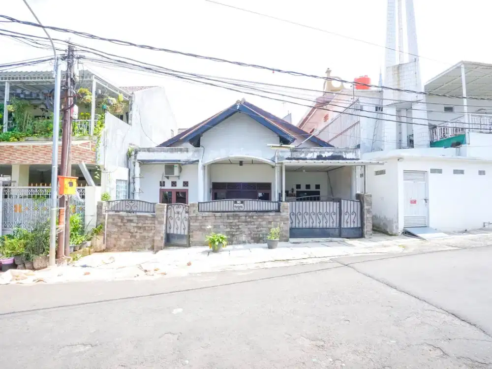 Rumah 3 KT di Depok 10 Menit ke Gerbang Tol Siap Huni Bisa KPR J-27481