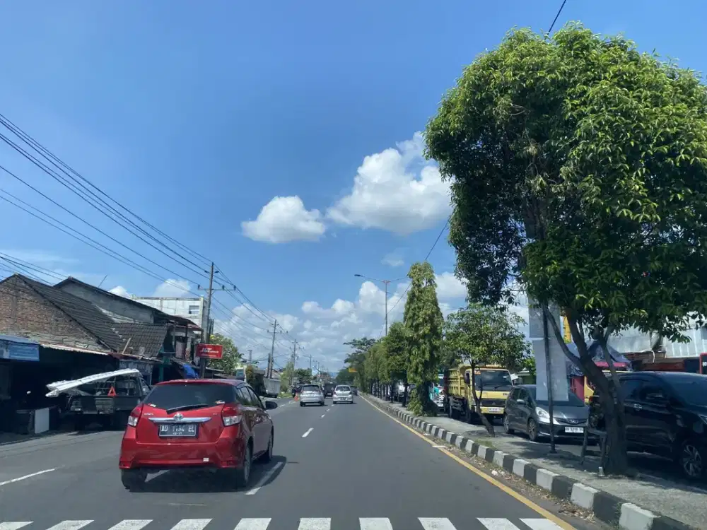 Tanah Banguntapan Strategis, Dekat Zukaria Family Resto