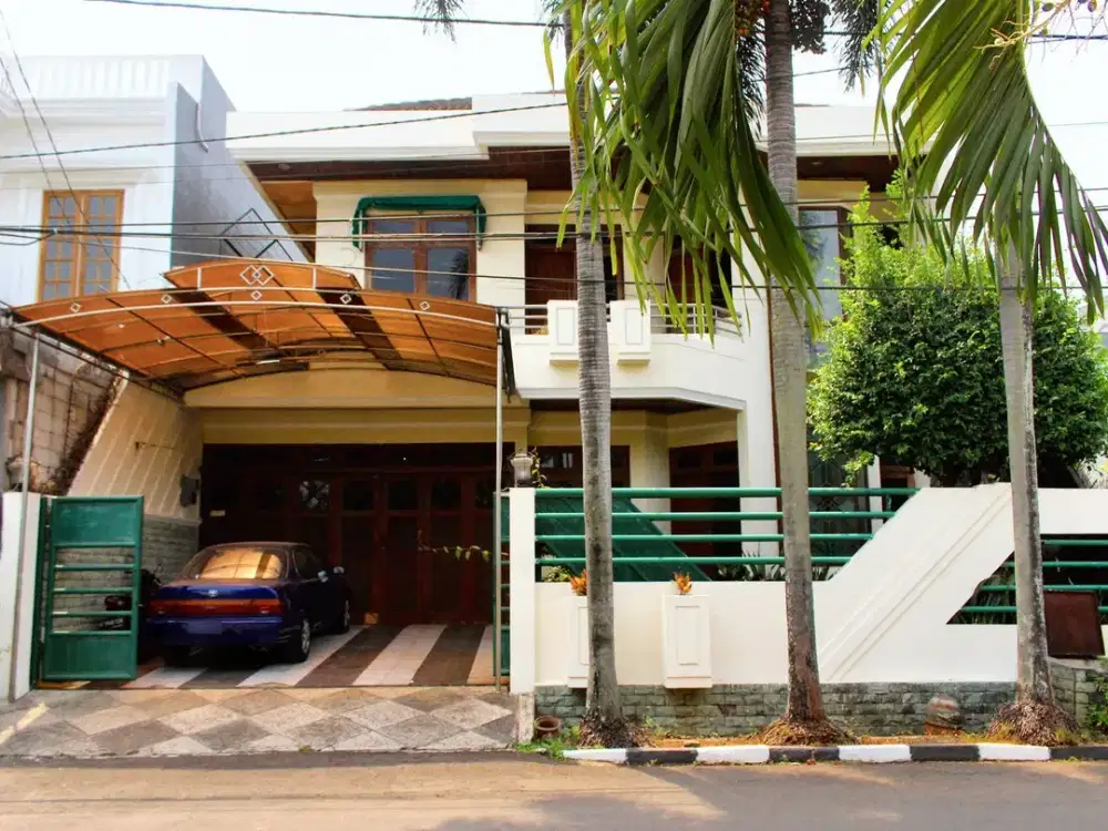 Rumah Strategis 5 Menit ke Gerbang Tol Cibubur 2 Bebas Banjir J-18955