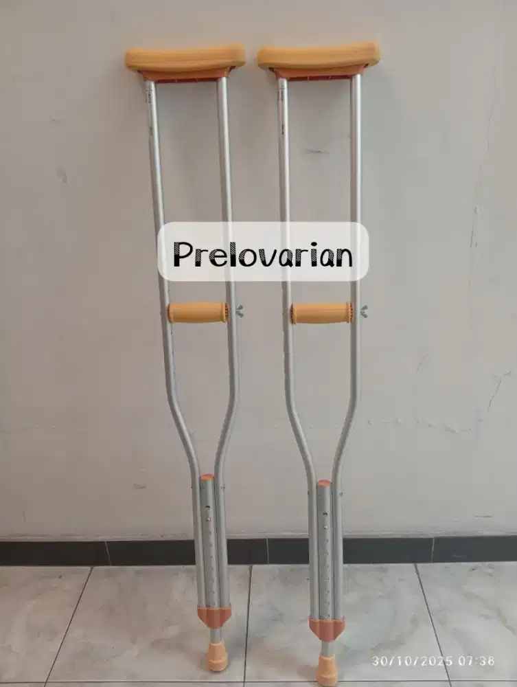 (NEW BNOB) GENERAL CARE Adjustable Crutch Size M