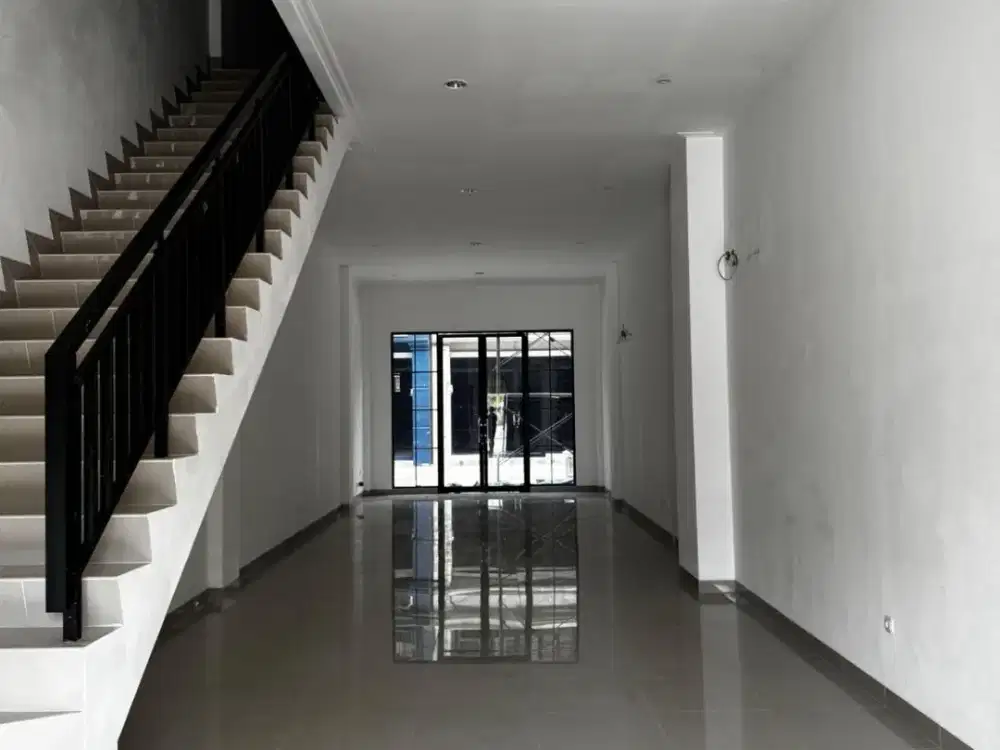 Dijual Ruko Osaka 3 lantai di PIK2, Uk 4,5x20, SHGB
