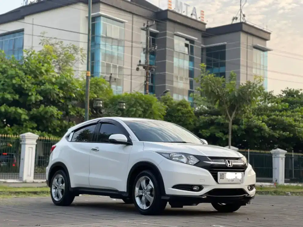 Honda HRV type E tahun 2017