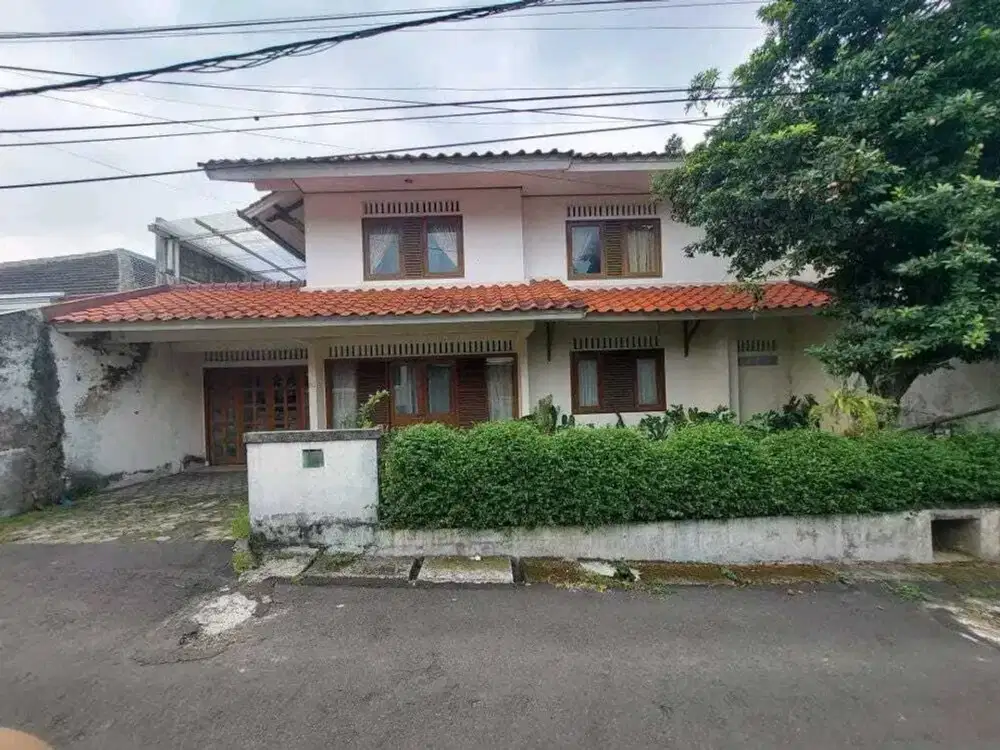 Dijual Rumah 2 lantai di taman cilendek indah