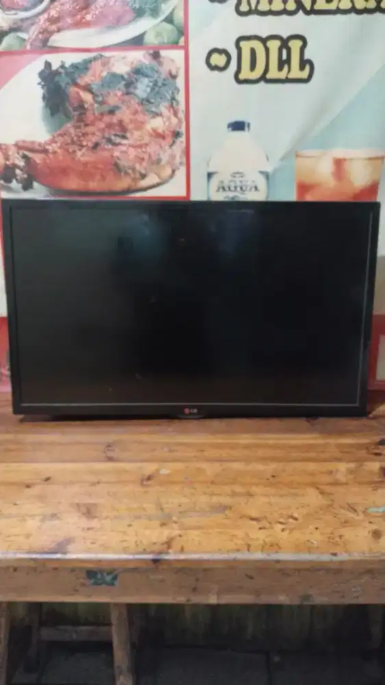 TV led LG 32in jual MURMER