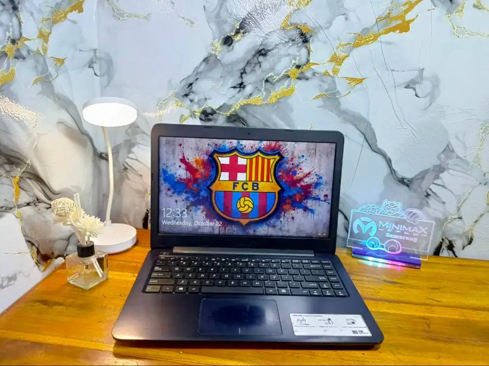 ASUS E402Y Murmer SSD 256GB slim mulus windows 10 siap pakai