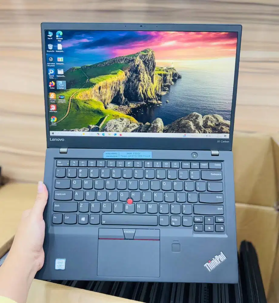 Laptop Lenovo Thinkpad X1 Carbon Core i7 Gen7 Ram 8GB N-DC