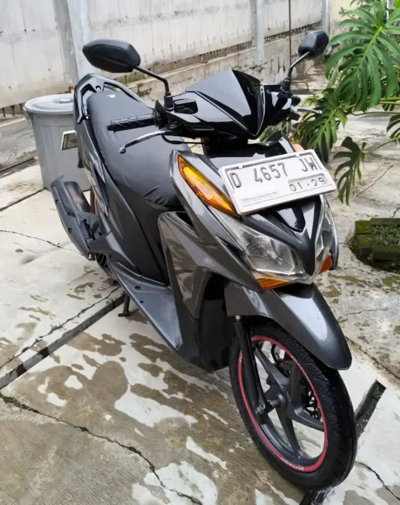 Honda Vario 125 Kzr 2013