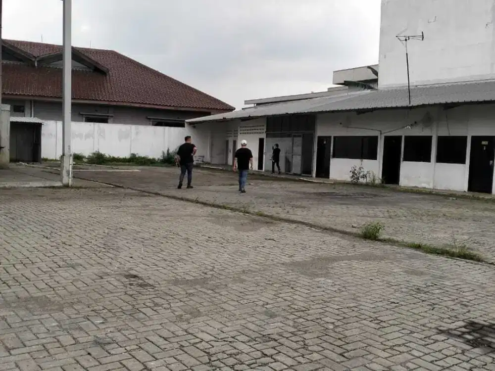 Dijual Gudang Serba Guna LT 2454 m Strategis Narogong Bekasi Selatan