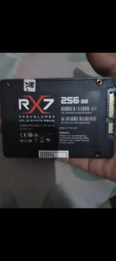 SSD 256gb RX7 l Win10