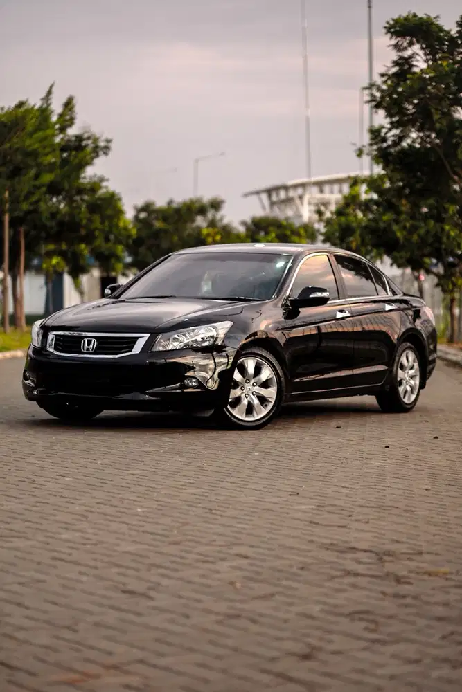 Honda Accord 2010 Bensin