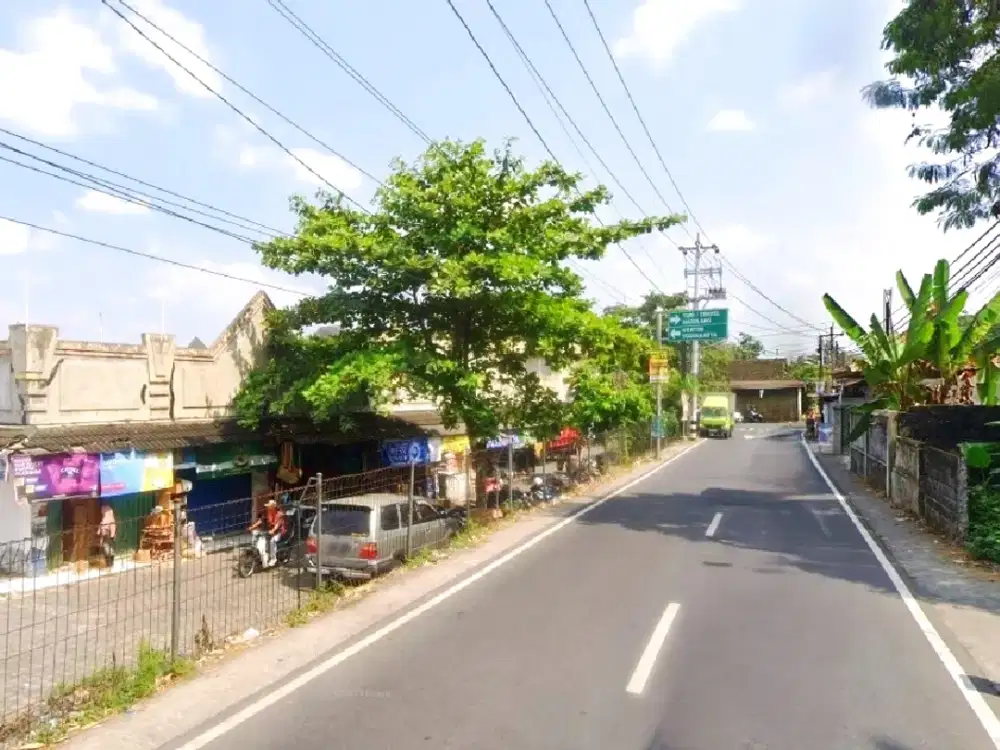 Tanah Strategis Dekat Pasar Rejodani, Cocok untuk Hunian
