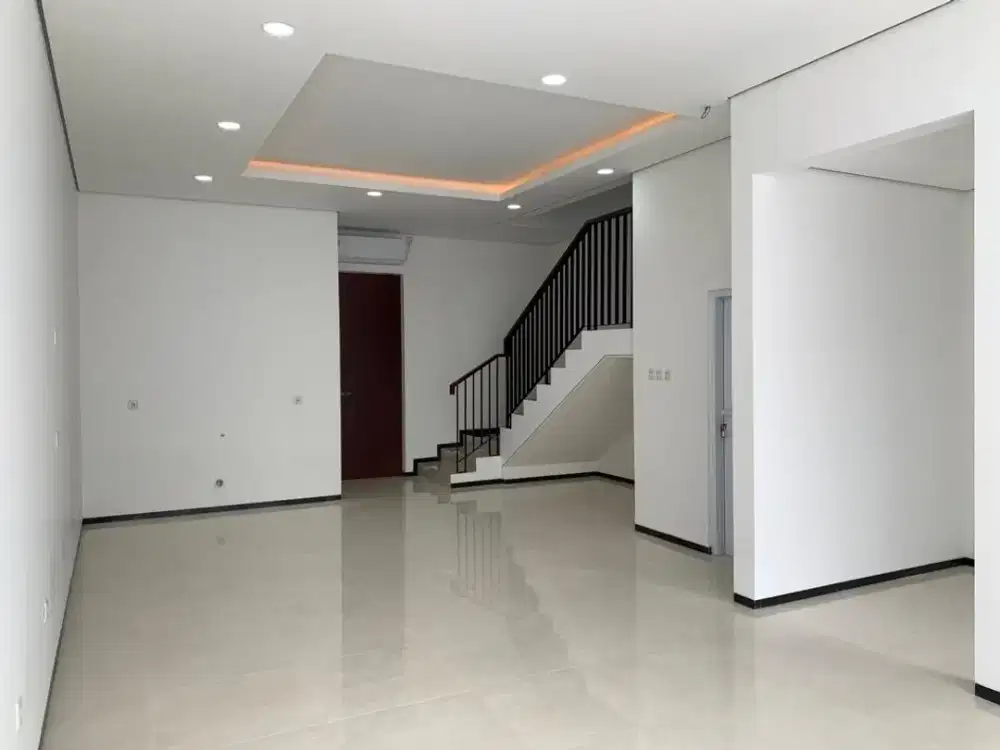 Best Deal Rumah Modern 3 Lantai 5,5 x 20 New Pluit Permai Jakarta Utara
