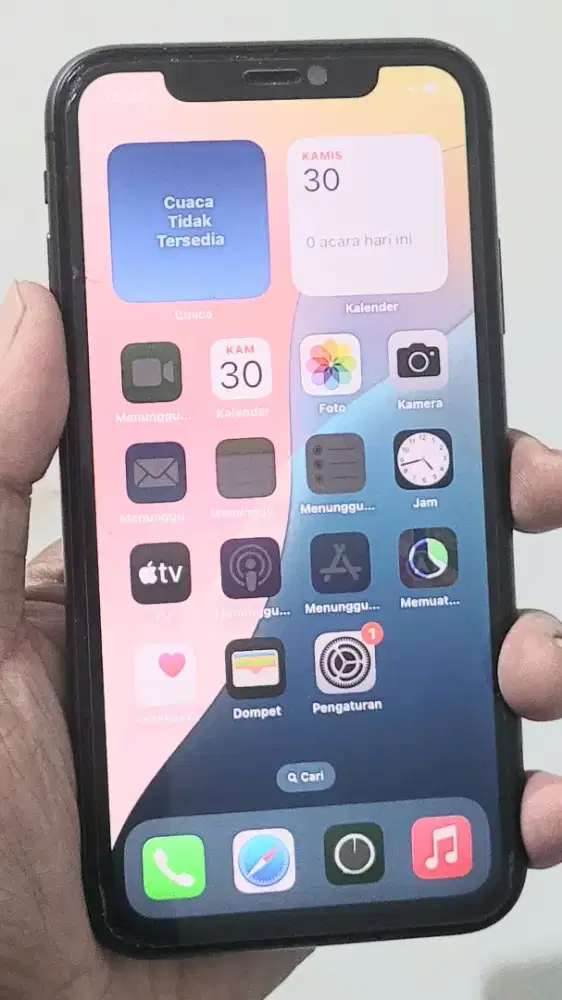 Iphone 11 64gb hp charger