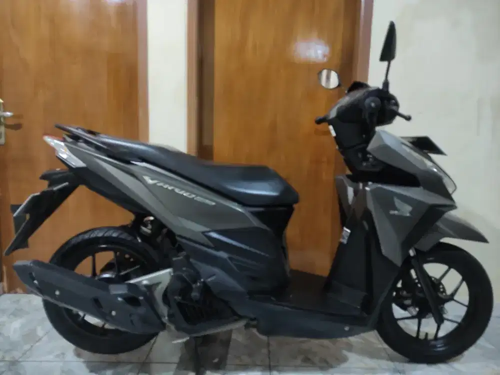 Istimewa low km vario 150 led cbs iss super mulus pajak baru no minus