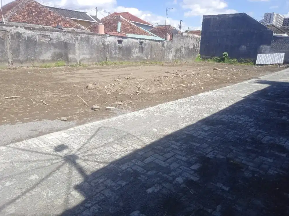 Tanah Dekat Monumen Jogja Kembali di Lempongsari