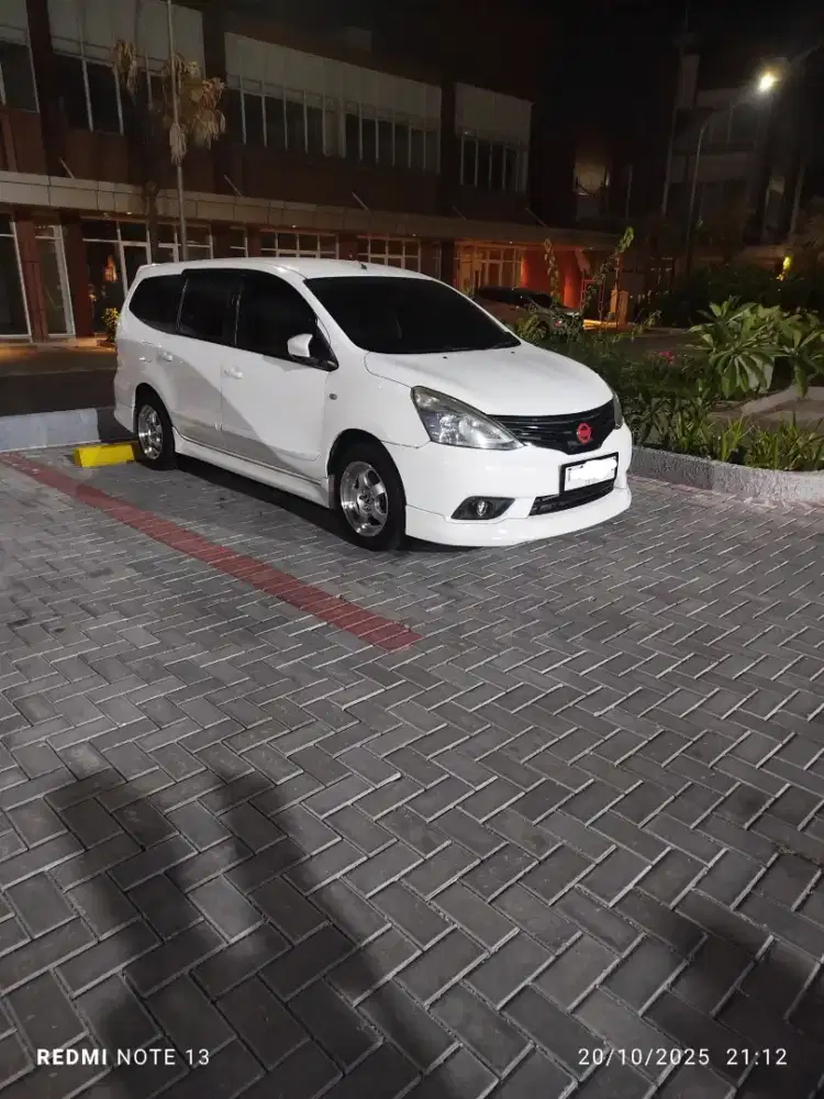 Livina 2013 facelift matic