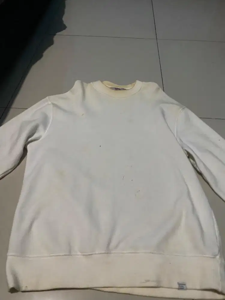 JUAL SWEATER 8second PUTIH POLOS