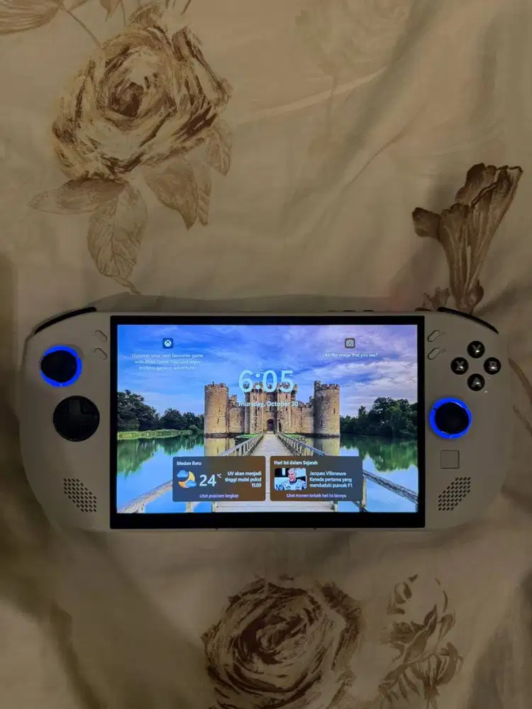 DIJUAL CEPAT LENOVO LEGION GO S 2025 BARU (DIBELI JUN 2025) FULLSET