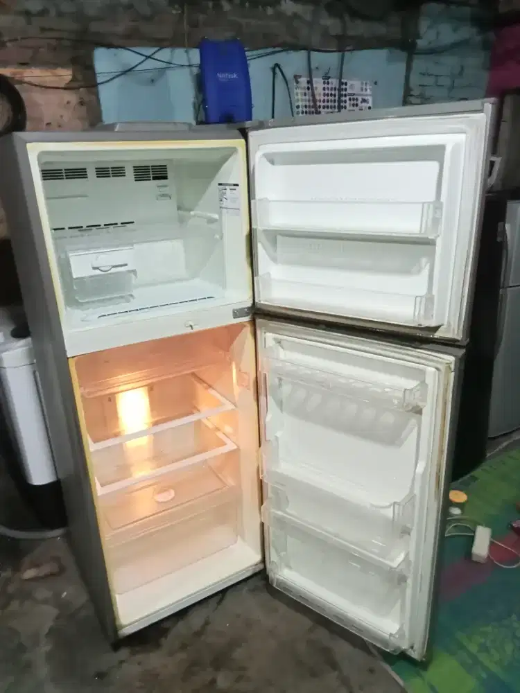 LG 2 pintu jumbo lengkap