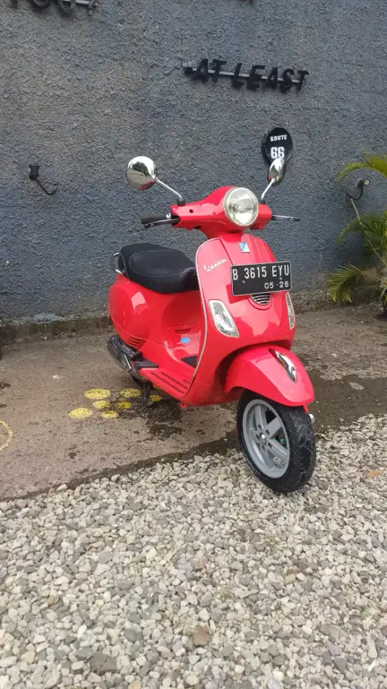 VESPA LX 150ie 2012