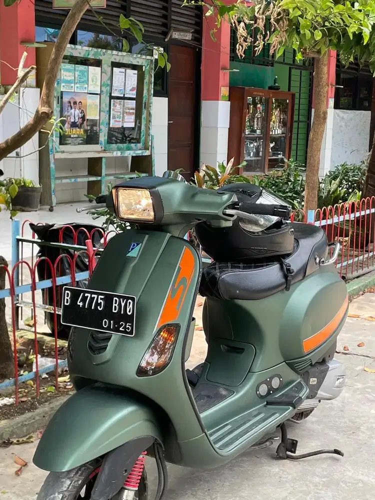 Vespa S Iget 125 Hijau Doff