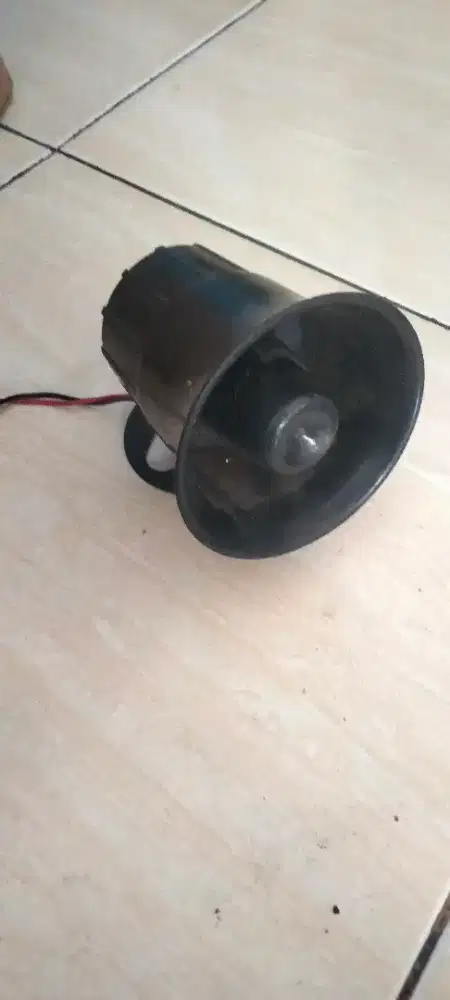 Spiker alaram mobil