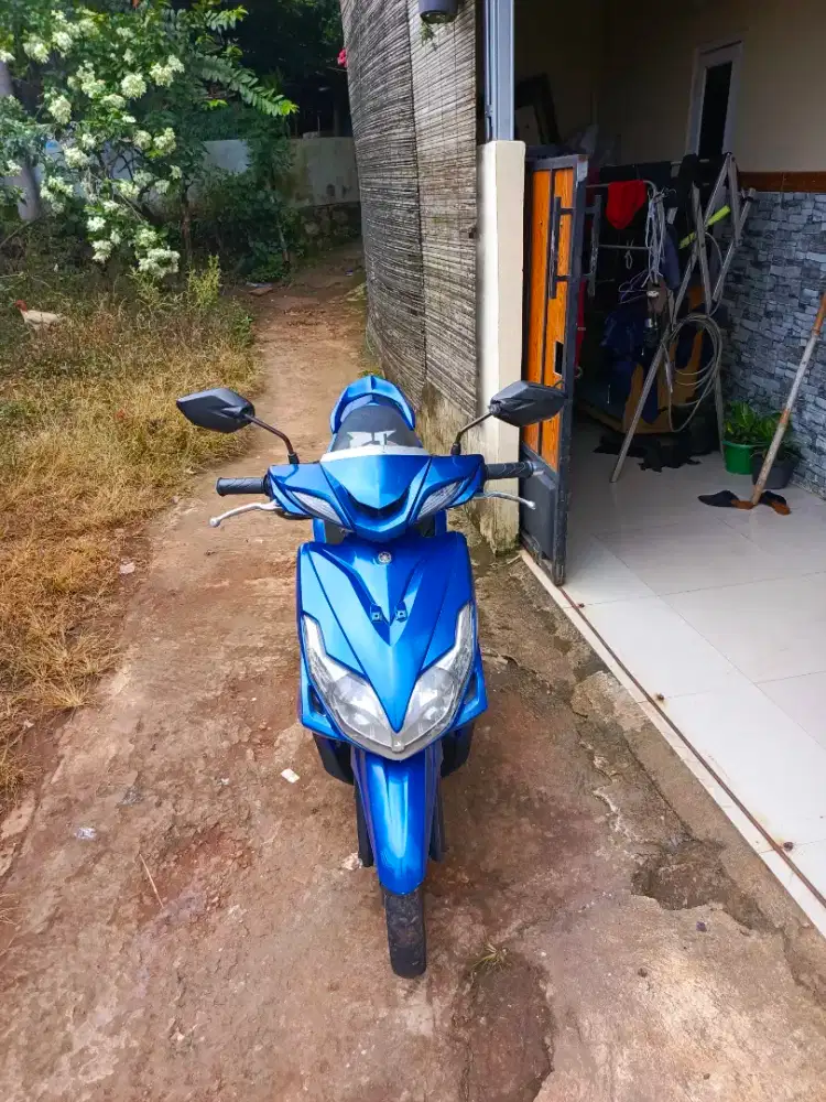 Yamaha Xeon karbu 2011