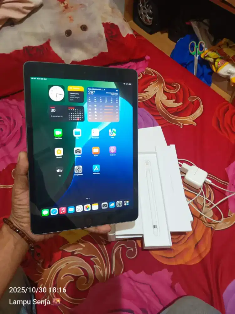 iPad 9th 64gb fullset + Apple Pencil 1st