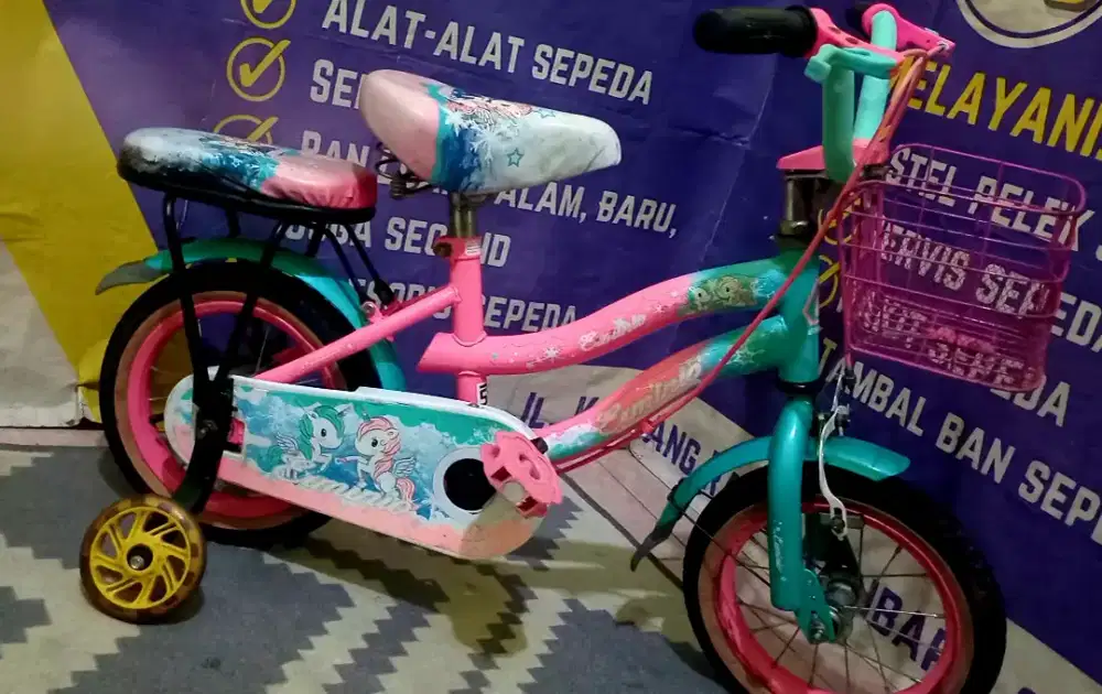 Sepedah anak cw untuk usia 3 sampai 5 tahun