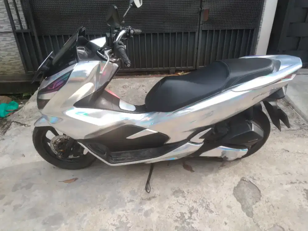 Pajak on PCX ABS 2019 ISTIMEWA