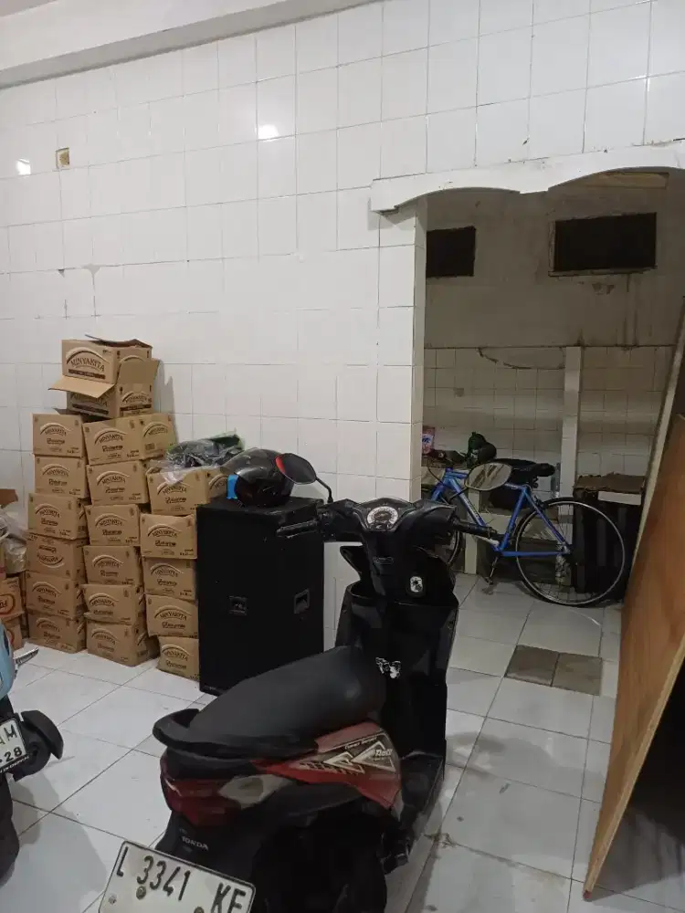 Beat 2014 pajak baru plat sesuai foto cat masih bawaan mesin halus