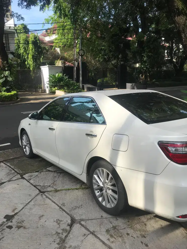 Toyota Camry 2017 Bensin