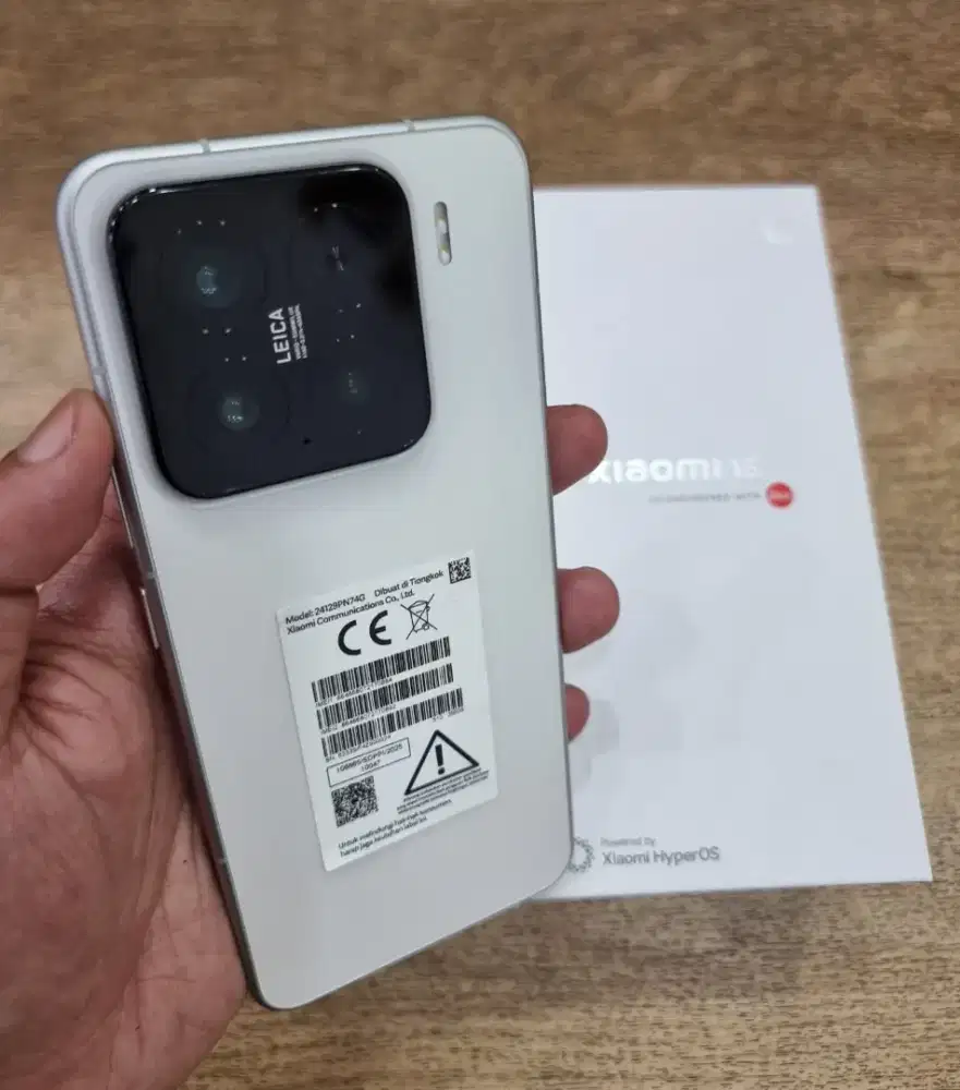 Xiaomi 15 - 12/256gb fullset ori