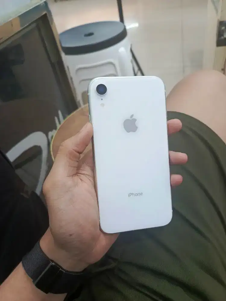iPhone XR 64Gb Likenew