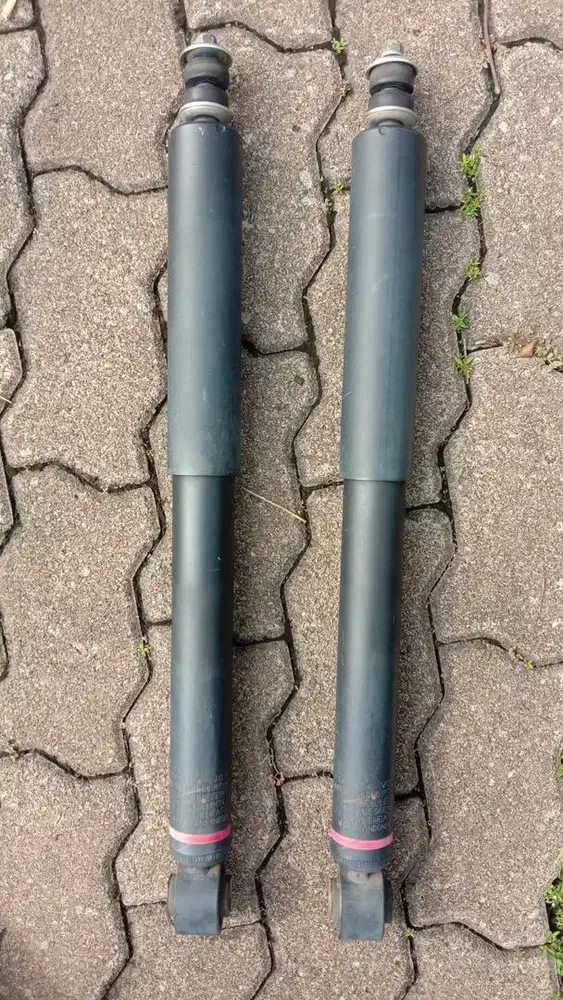 Shock breaker Fortuner GR 28