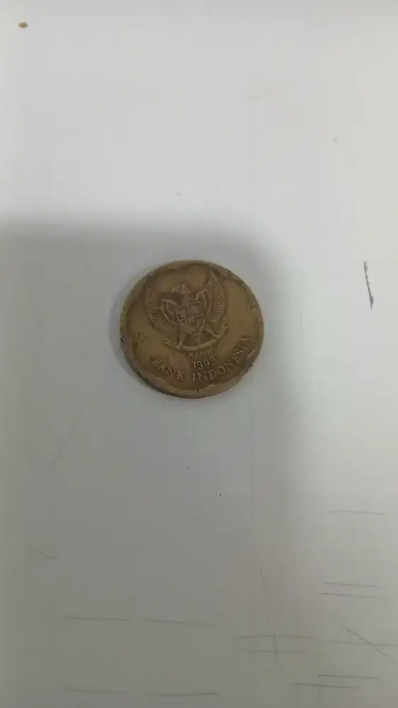 Uang kuno koin 500 bunga melati tahun 1992