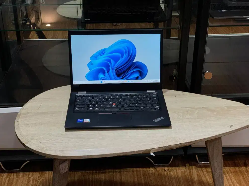 Laptop Thinkpad Lenovo L13 Gen 2 VGA Intel Iris Xe RAM 16GB