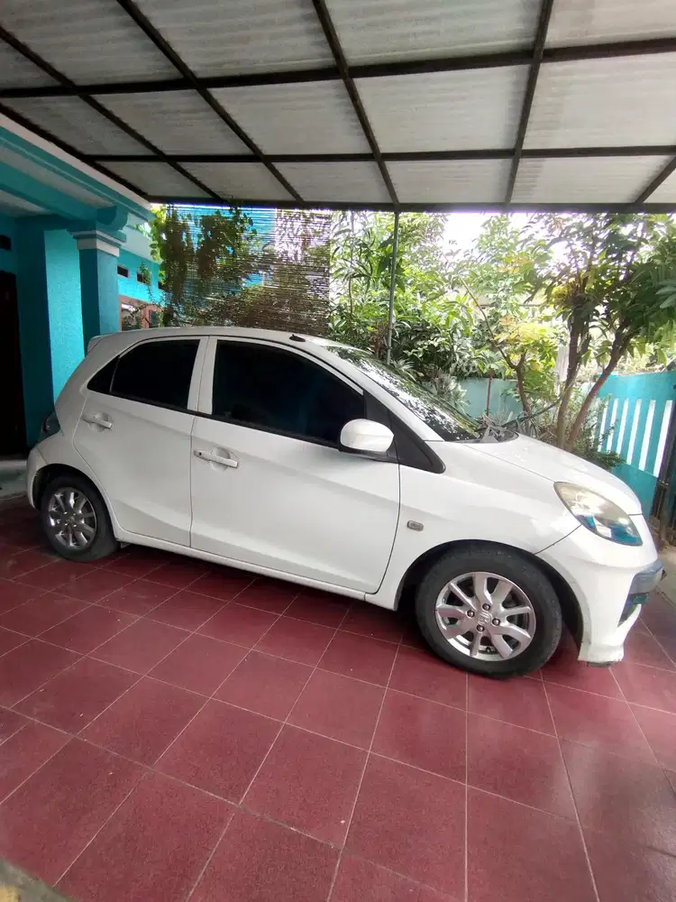 Honda Brio E MT 2015 Bensin
