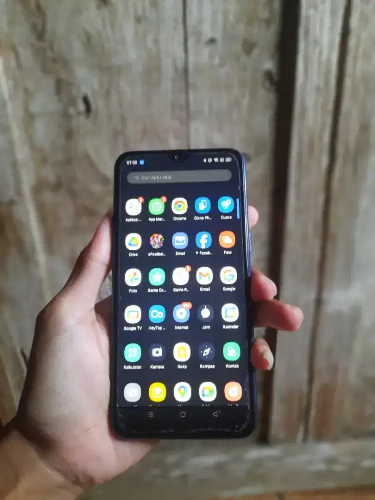 Realme 3 pemakean pribadi