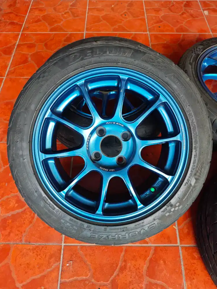 R15 rays 6,5 rata ban semi slik 195/50 nik 2024